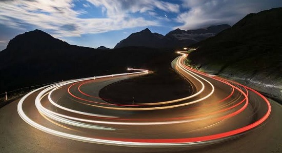 скорость света в движении